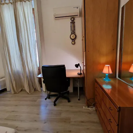 Private In A Quiet In The City Center *